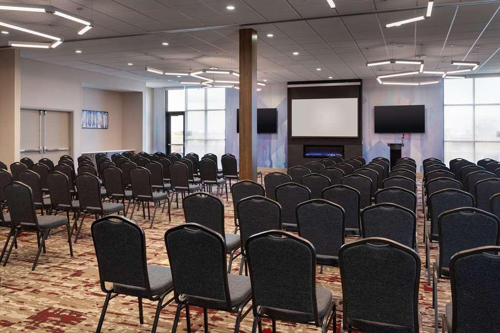 Hilton Garden Inn Visalia, Ca Съоръжения снимка