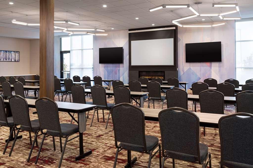 Hilton Garden Inn Visalia, Ca Съоръжения снимка